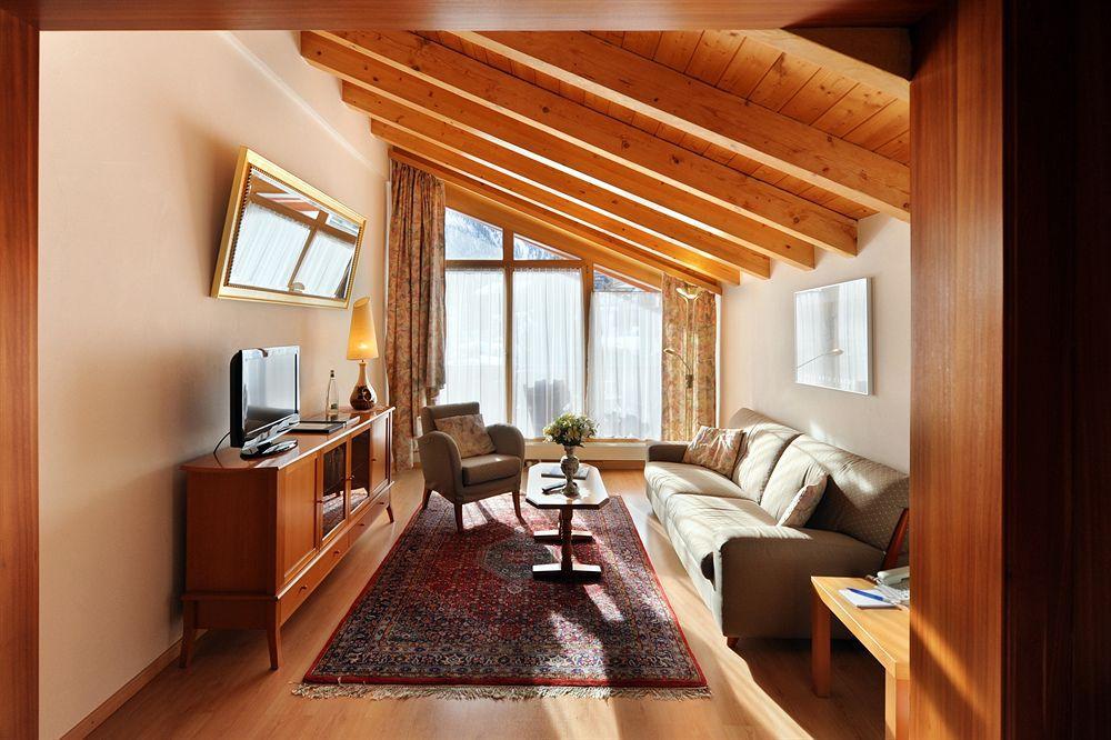 Hotel Tschugge Zermatt Exterior foto